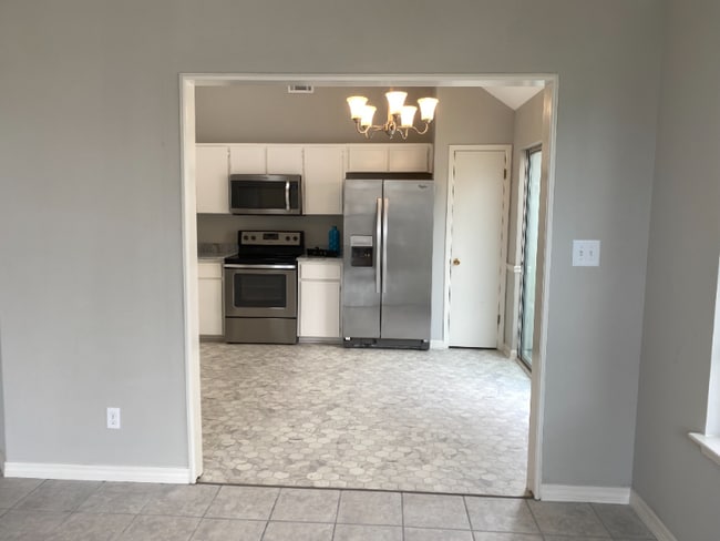 Foto del edificio - 3019 Yorktown Cir