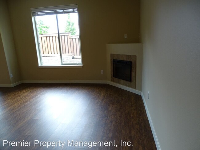 Foto del edificio - 3 br, 2 bath House - 144 N. 42nd Pl