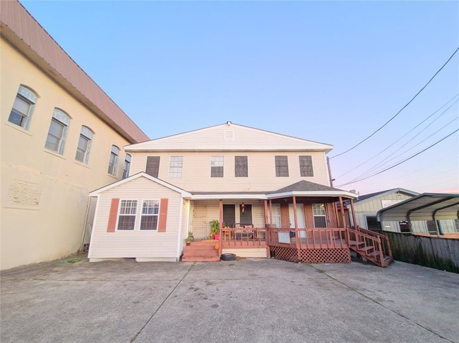 Building Photo - 3011 FM 517 Rd E