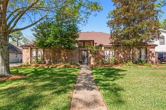 Building Photo - 11818 Laneview Dr