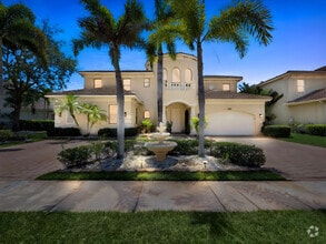 Building Photo - 8703 Club Estates Way
