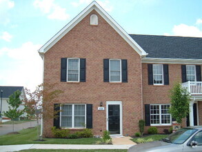 Building Photo - 616 Capstone Dr