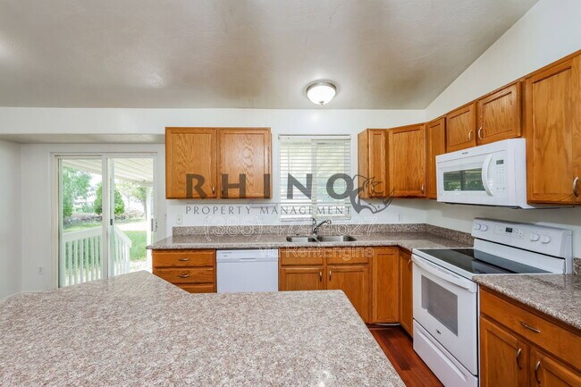 Foto del edificio - 7708 S Swordsman Cv