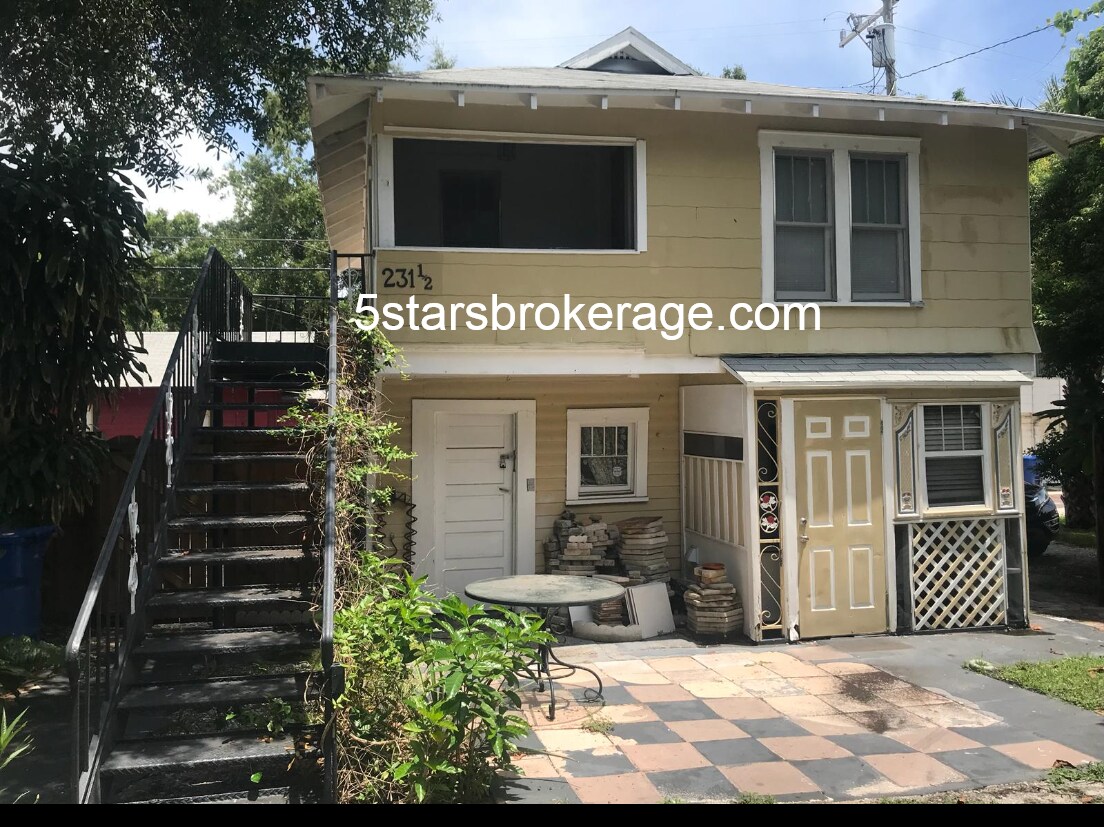 231 10th Ave N, Saint Petersburg, FL 33701 Condo for Rent in Saint