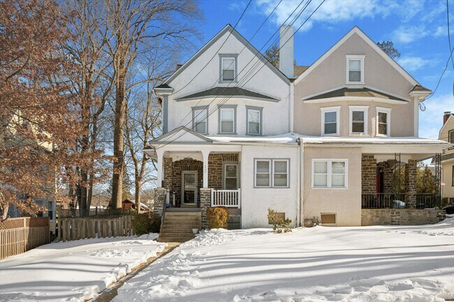 Foto del edificio - 1609 Upland Ave