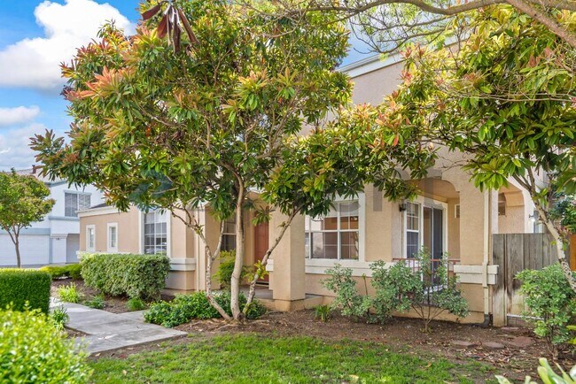 Foto del edificio - 916 Del Avion Ln