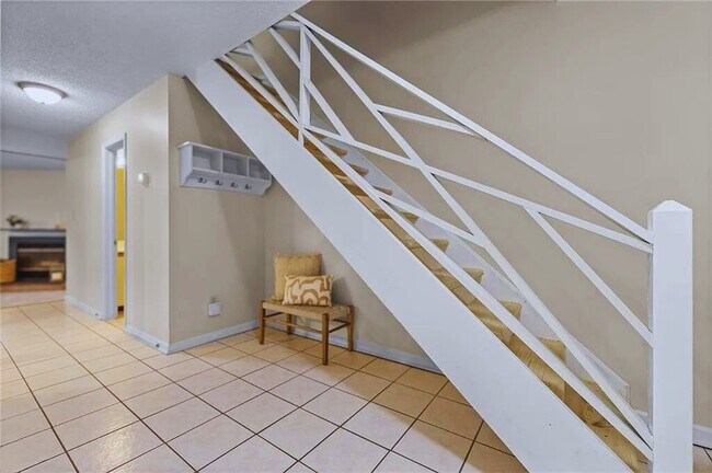 Foto del edificio - 2303 Merl Cir