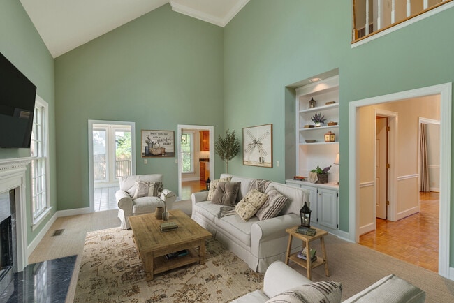 Building Photo - 208 Stokesboro Ct