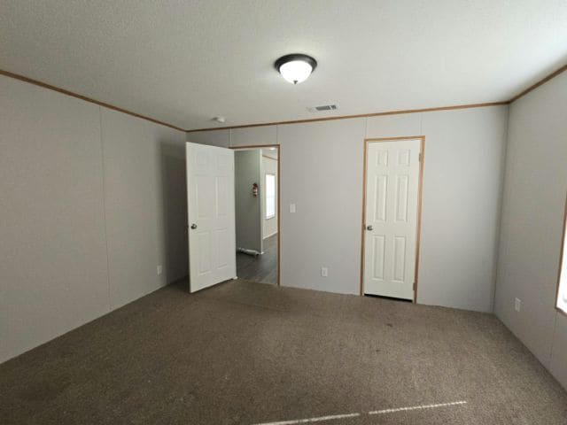 Foto del edificio - 5007 NE 1st Terrace