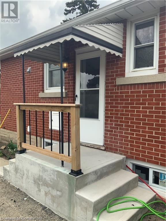 Building Photo - 780 Rockway Dr