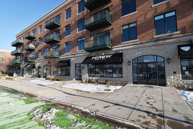 Foto del edificio - 160 S River St