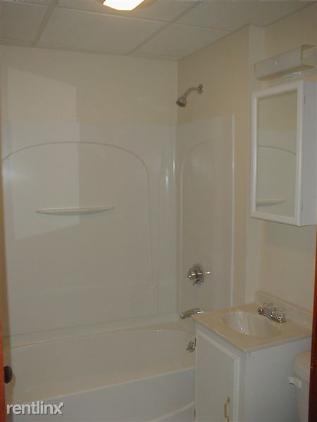 Fotografía del edificio - 6 Blandford Hill Rd