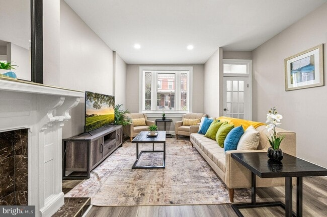 Foto del edificio - 930 N 30th St