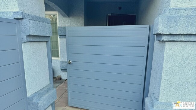 Foto del edificio - 51905 Avenida Rubio