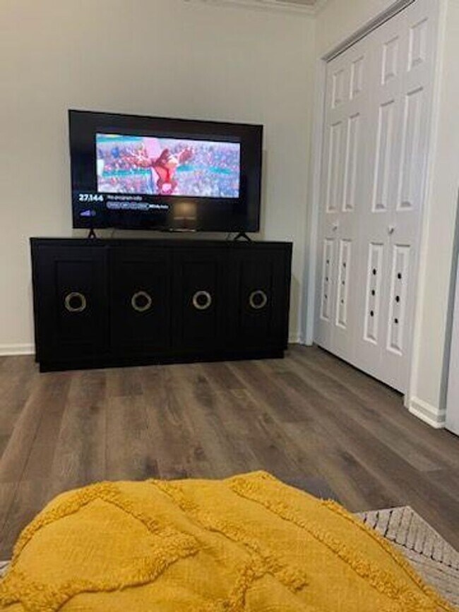 Foto del edificio - One bedroom rental in Bristol Tennesee