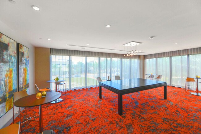 Foto del edificio - 5350 NW 84th Ave