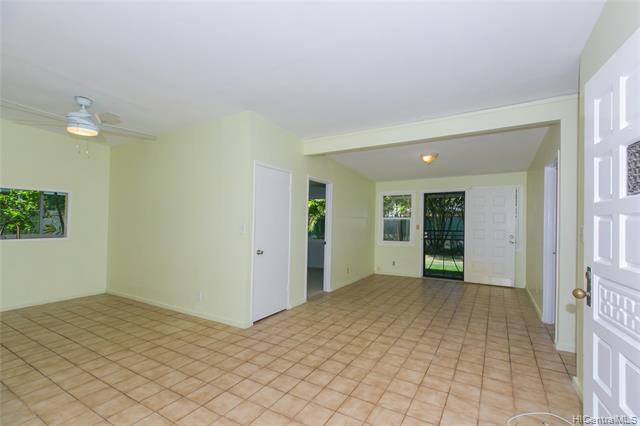 Building Photo - 828 Oneawa St