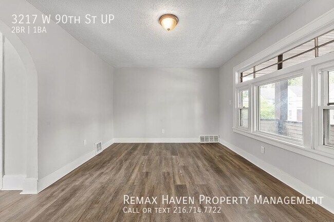 Foto del edificio - 3217 W 90th UP, Cleveland- 2 bedroom, 1 ba...