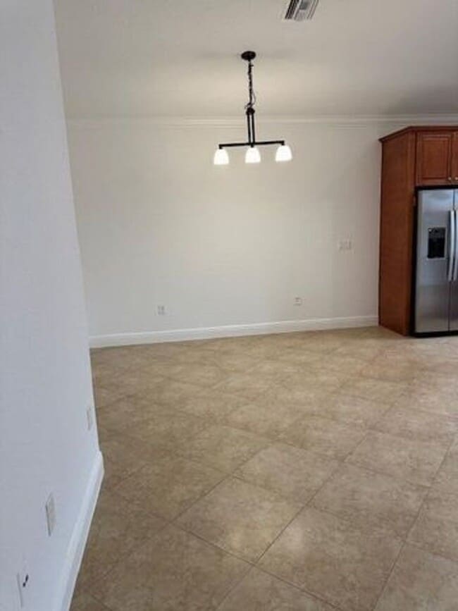 Foto del edificio - 3201 John's Pl