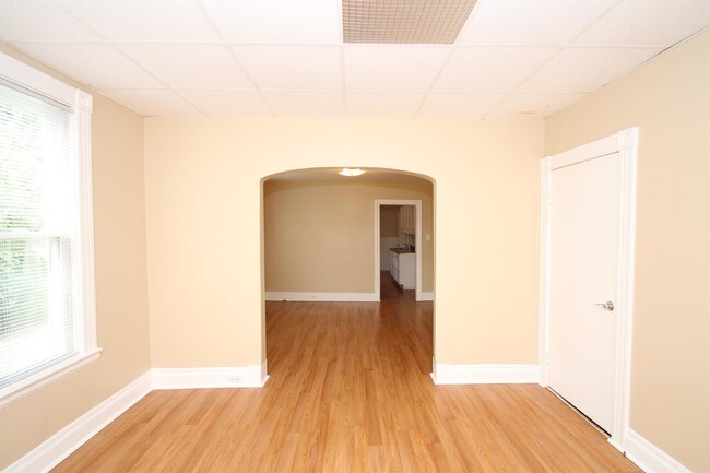 Building Photo - 357 Hogadone Ave SW