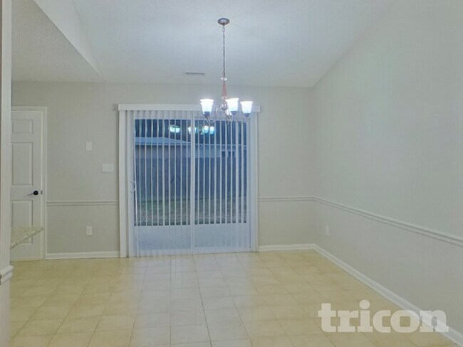 Foto del edificio - 2500 Justin Ct