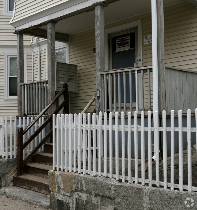 - 21 Highland St