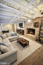 Building Photo - 119 Prince St