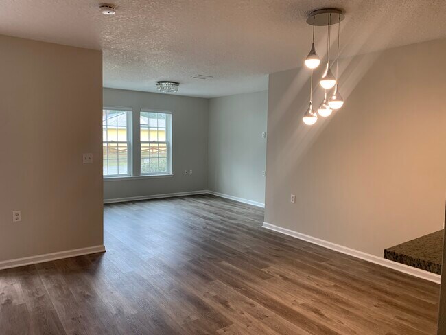 Living area just last dinning room - 1349 Camelia St