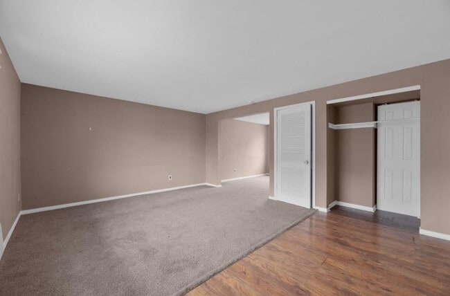 Foto del edificio - 4688 Hilton Ave