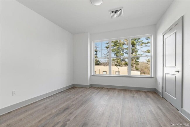 Building Photo - 75 Forester Ave