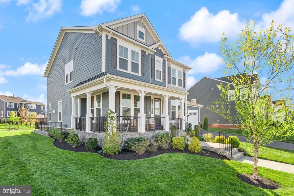 Primary Photo - 1108 Coubertin Dr SE