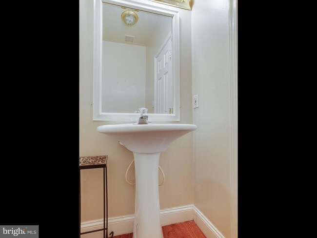 Foto del edificio - 4506 14th St NW