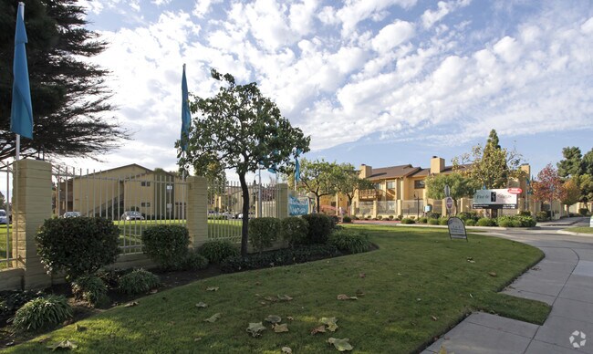 Laurel Grove Apartments Salinas, CA
