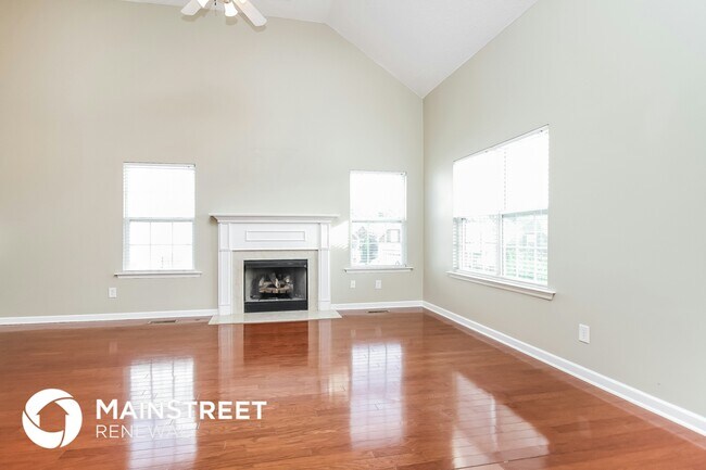 Foto del edificio - 1740 Woodland Pointe Dr