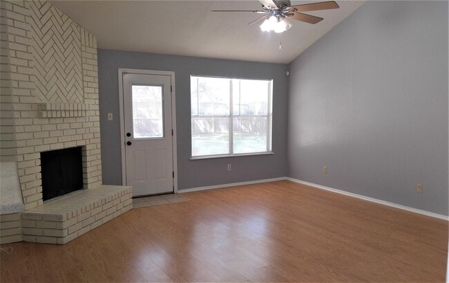 Building Photo - 3806 Pecan Cir