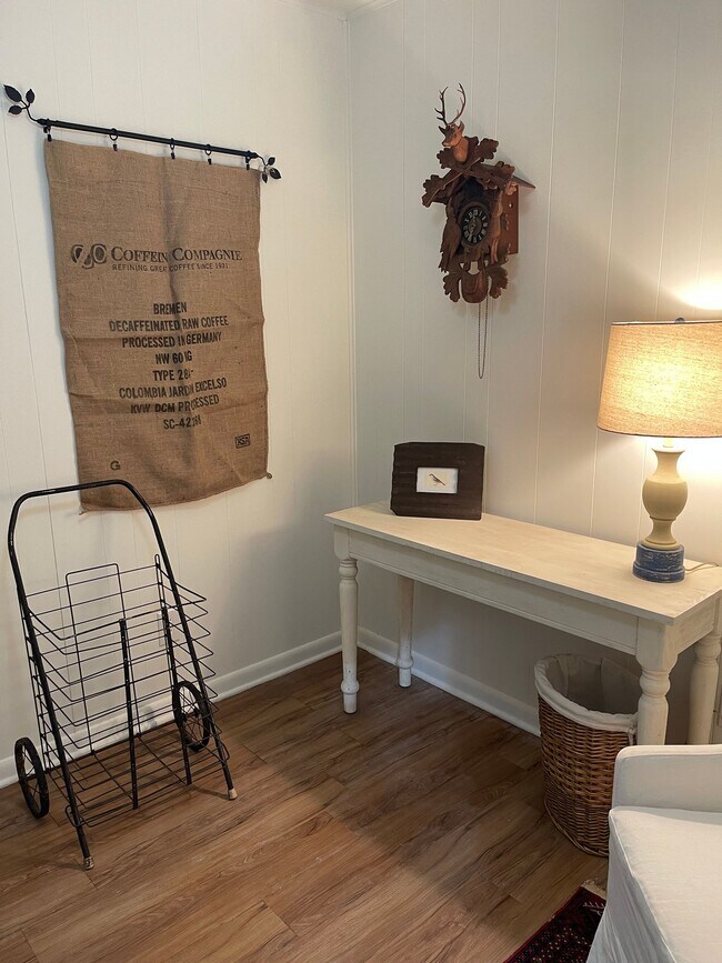 Foto del edificio - 3Bed 2Bath Furnished Lk