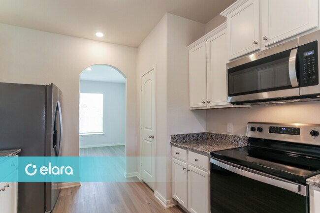 Building Photo - 10455 RED CARDINAL DR