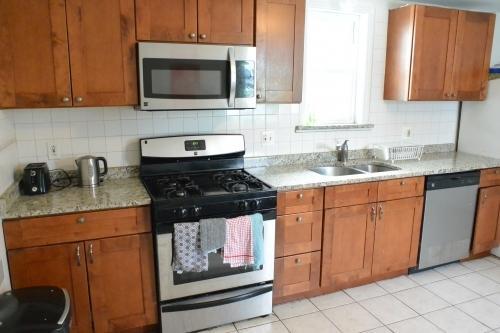 Foto del edificio - 7 bedroom in Brighton MA