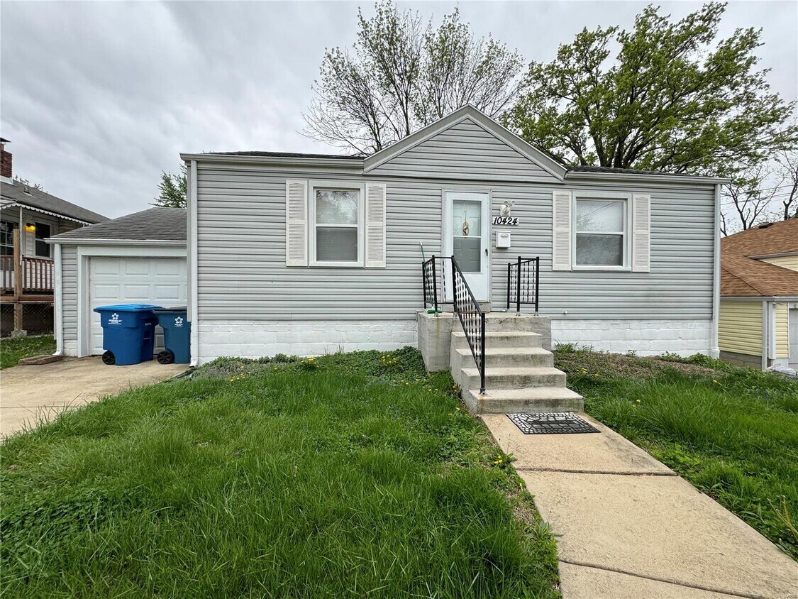 10424 Niblic Dr, Overland, MO 63114 House Rental in Overland, MO