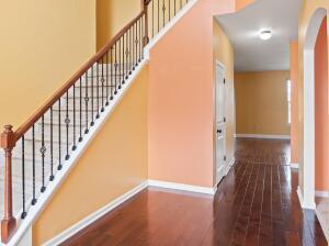 Building Photo - 6089 Reynolds Cir