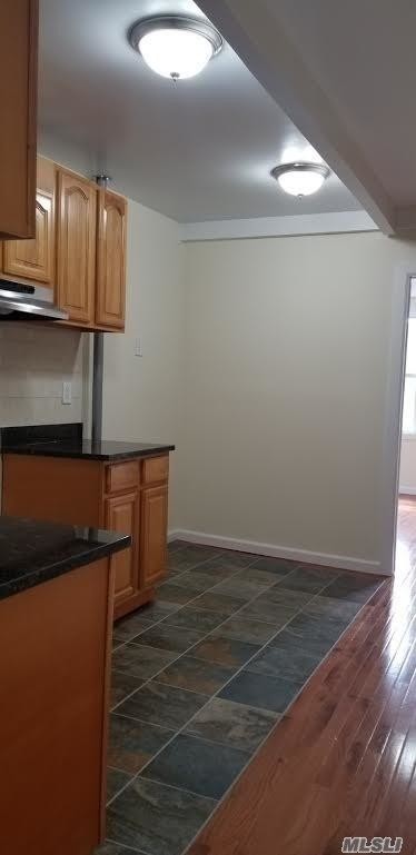 Building Photo - 2 bedroom in Brooklyn NY 11208
