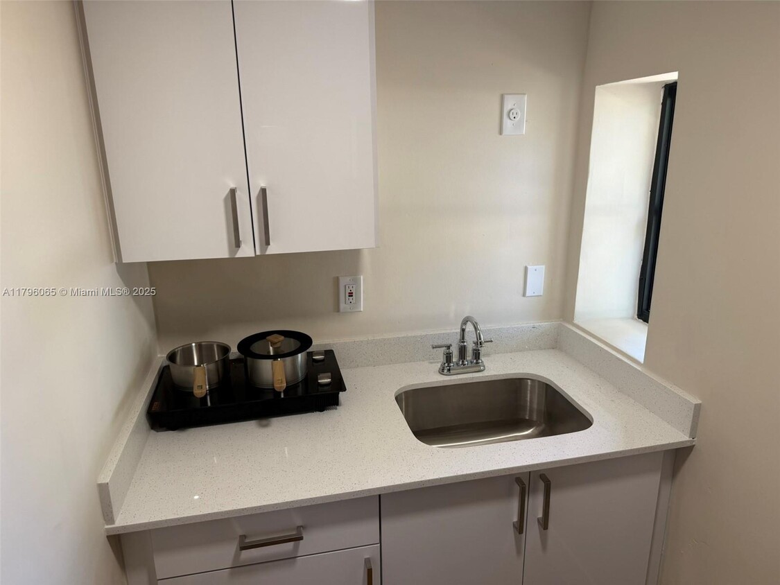 Foto principal - 750 S 61st Terrace