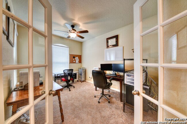Foto del edificio - 3 Bed 2 Bath Waterford Park Subdivision