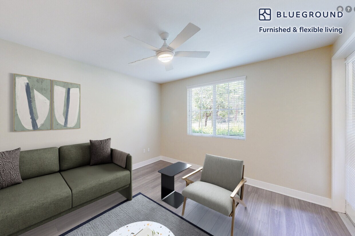 Foto principal - 5685 Park Dr