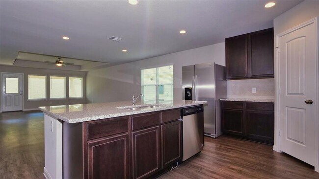 Foto del edificio - 24726 Signorelli Way