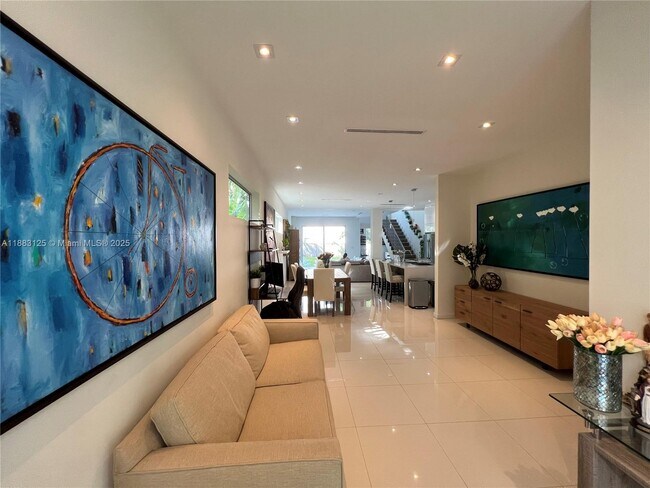 Foto del edificio - 3071 Orange St