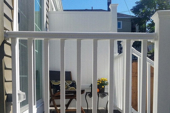 Building Photo - 7 Summit Ave