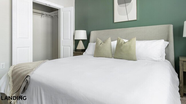 Foto del edificio - 3005 Chestnut Grv Ln