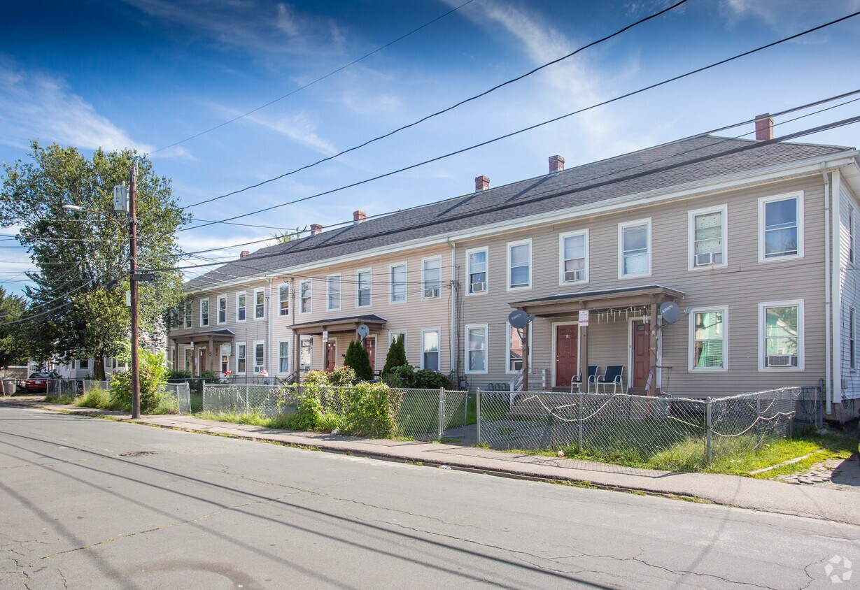 Foto del edificio - 6 Highland St