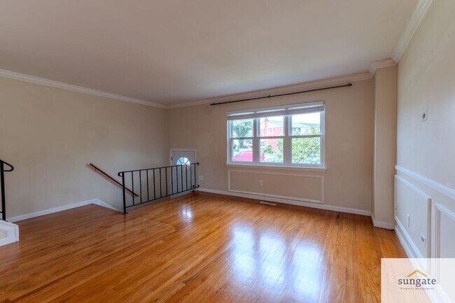 Foto del edificio - 945 Stormont Cir
